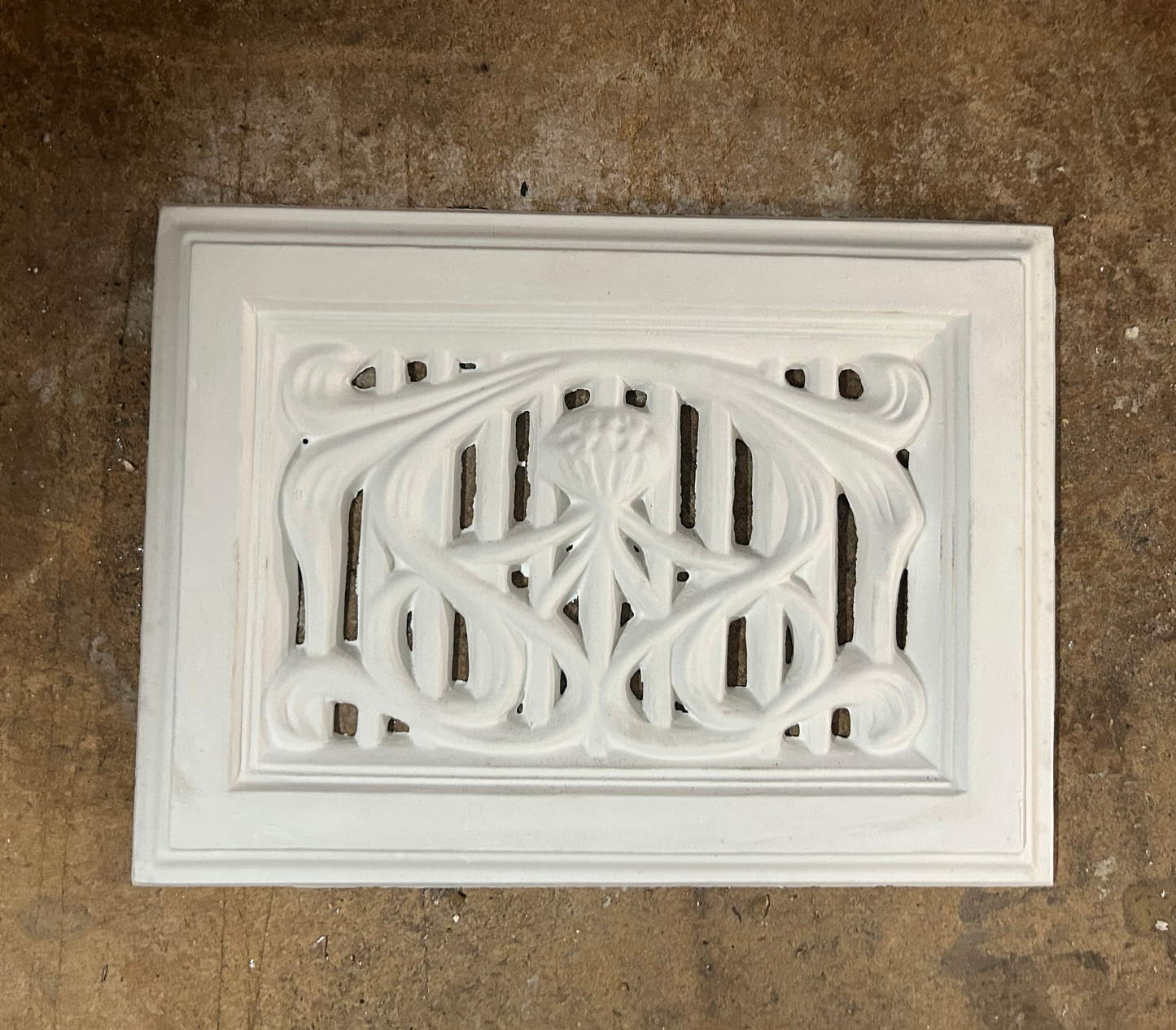 Plaster Vent (Design 10)