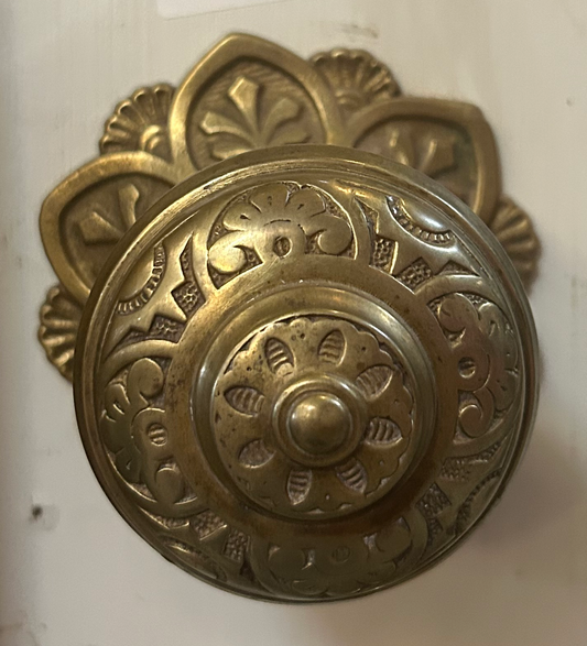 Solid Brass Victorian Floral Centre Door Knob