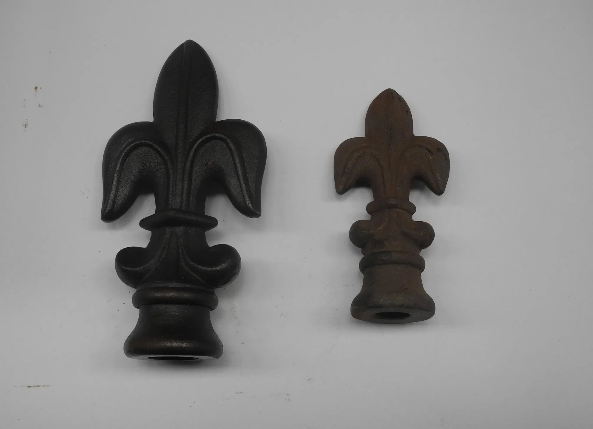 Victorian Cast Iron Fence Spears - Small - Original Vintage Salvage Tile