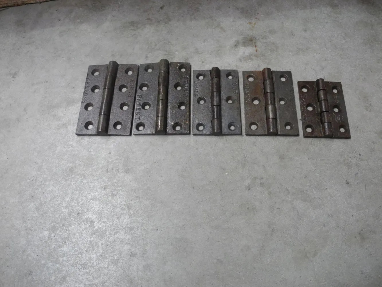 Cast Iron Butt Hinges