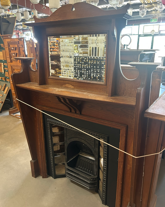 1900-1910 English Oak - Fireplace Mantel