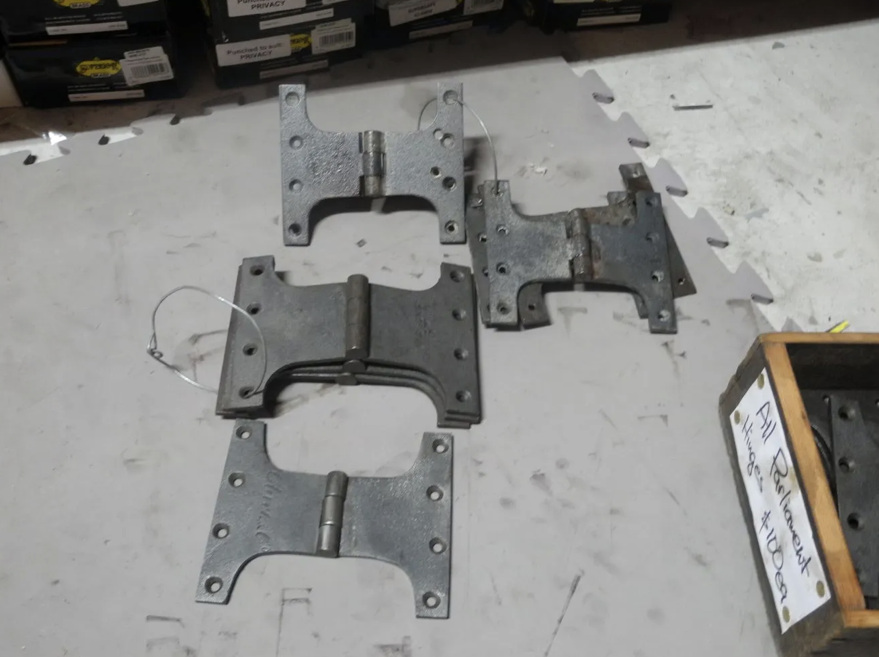 Second Hand Cast Iron Butt Hinges – Chippendale Restorations