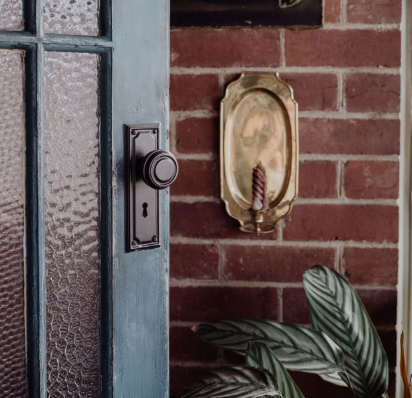 Edwardian Door Knob – Long Backplate