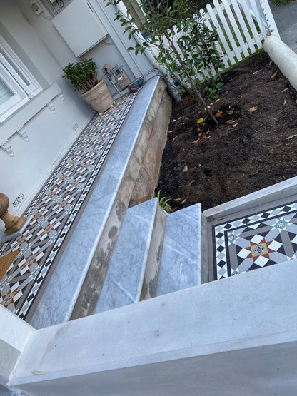 Bullnose Slate Step Treads - White Carrara