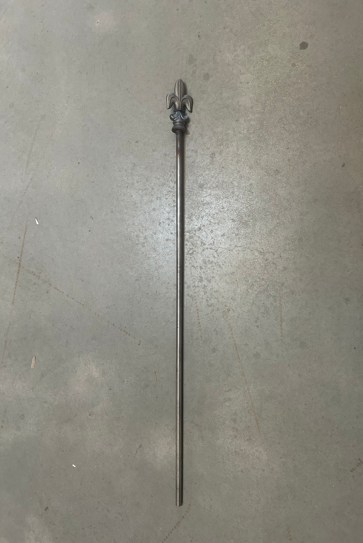 Victorian Spear Large