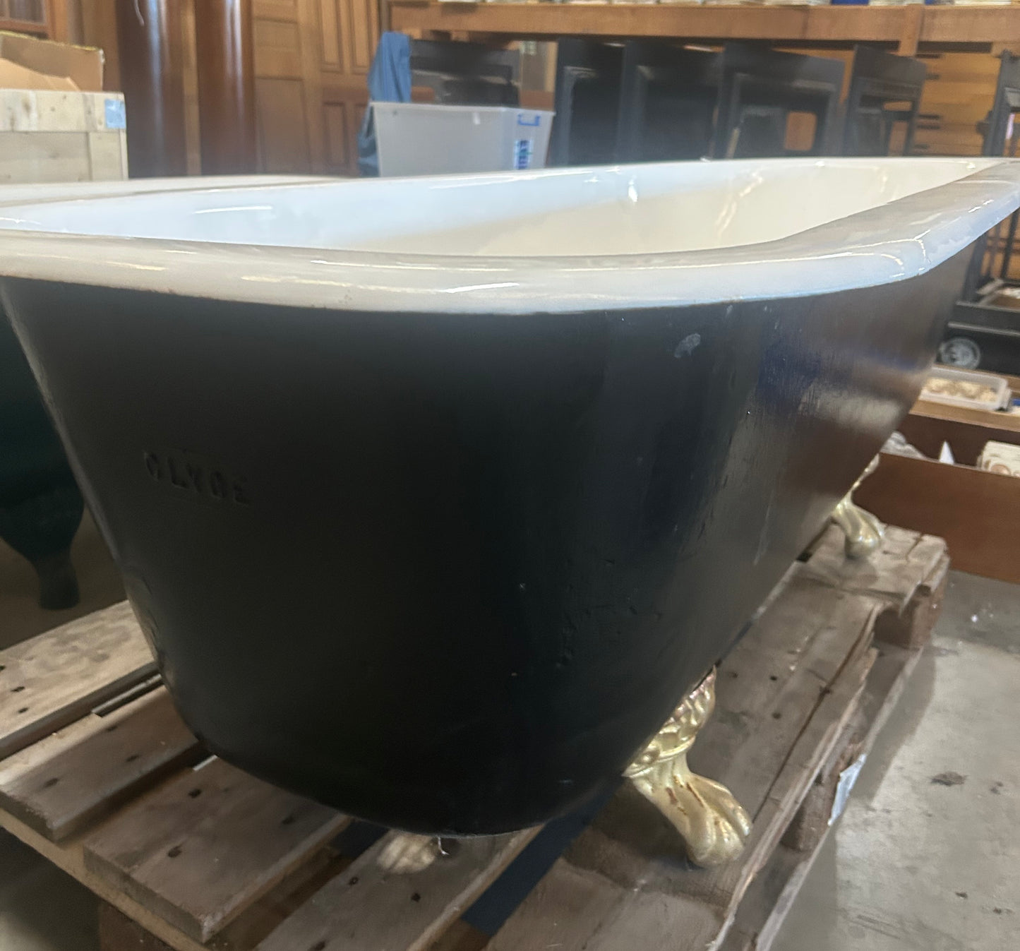 Porcelain Ceramic Bathtub