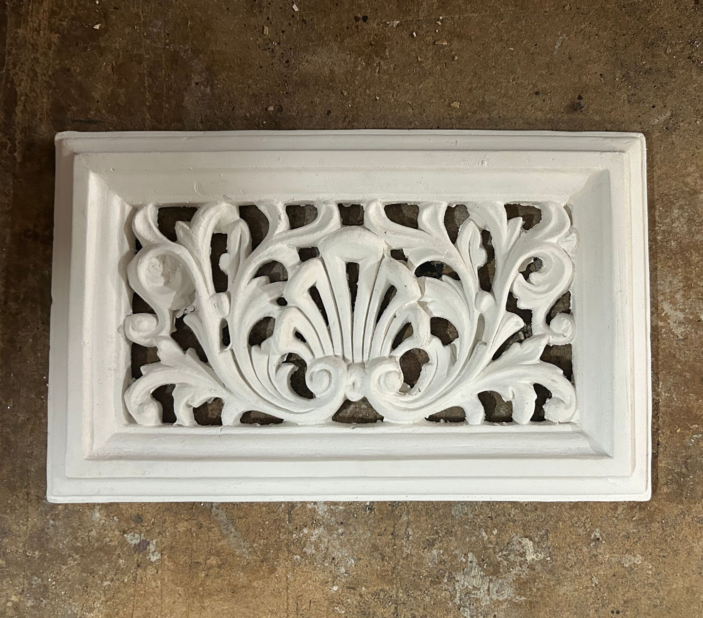 Plaster Vent (Design 16)