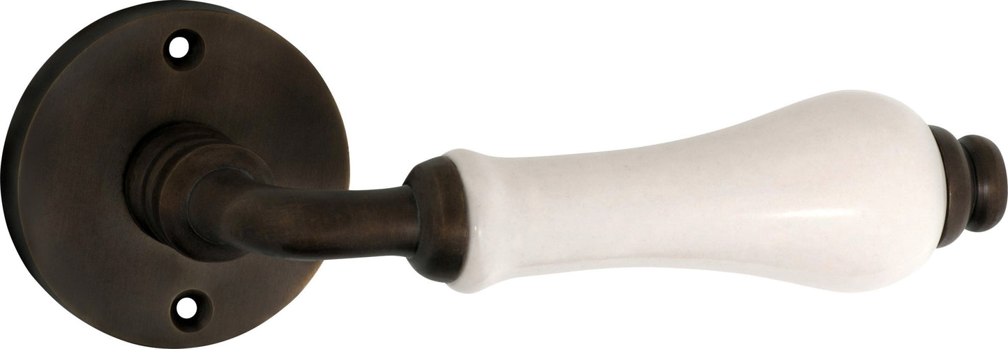 Exeter Lever - Round Rose Backplate