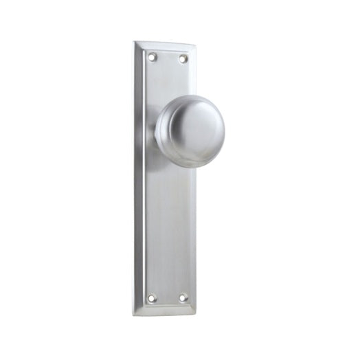 Richmond Door Knob – Long Backplate