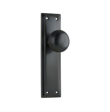 Richmond Door Knob – Long Backplate
