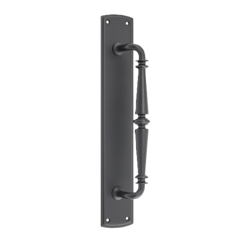 Sarlat Pull Handle on Backplate - Matt Black