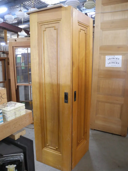 2-Piece, 2 pair Room Dividing Doors